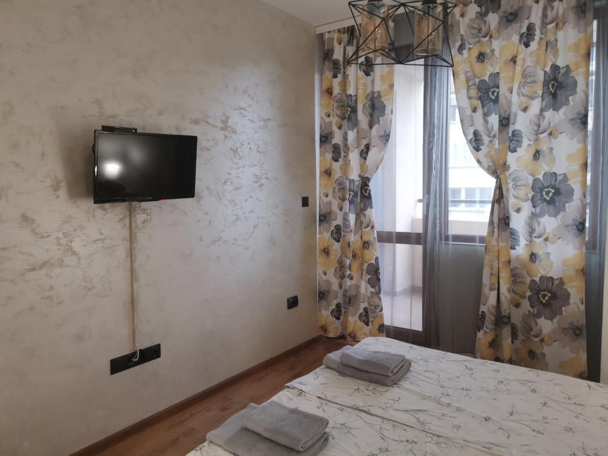 Joy Apartment Burgas Center Private Parking Exterior foto