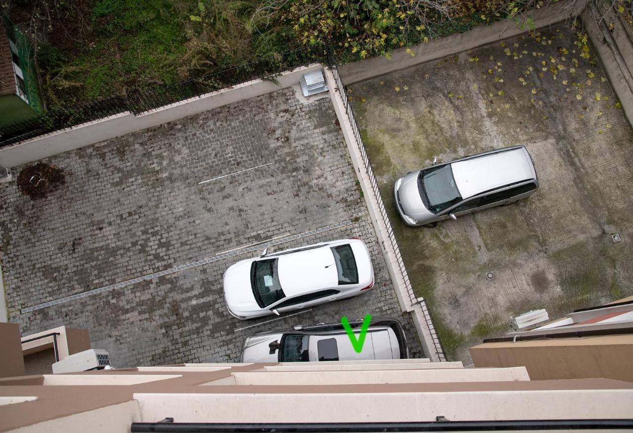 Joy Apartment Burgas Center Private Parking Exterior foto